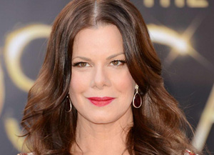 Marcia Gay Harden será Grace, la madre adoptiva de Christian Grey, en la película 50 Sombras de Grey