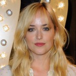 Dakota Johnson luce bikini en Sicilia